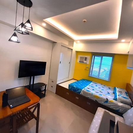 1809 Sunvida Tower Condo Across Sm City Cebu Екстер'єр фото