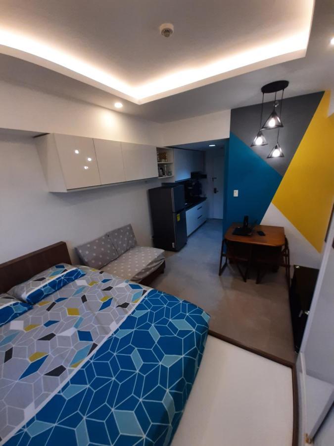 1809 Sunvida Tower Condo Across Sm City Cebu Екстер'єр фото