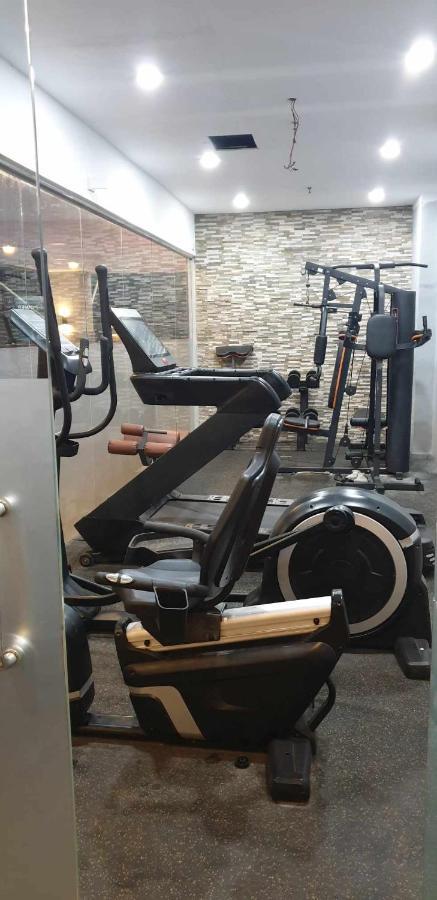 1809 Sunvida Tower Condo Across Sm City Cebu Екстер'єр фото